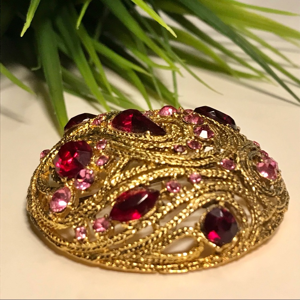 Vintage Domed rhinestone brooch